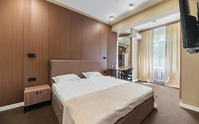 Uide Apart Hotel